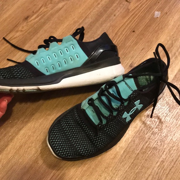 UA speedform running shoes - Picture 4 of 4